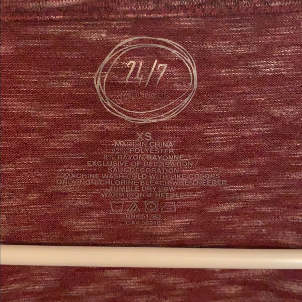 t-shirt - Picture 3 of 3